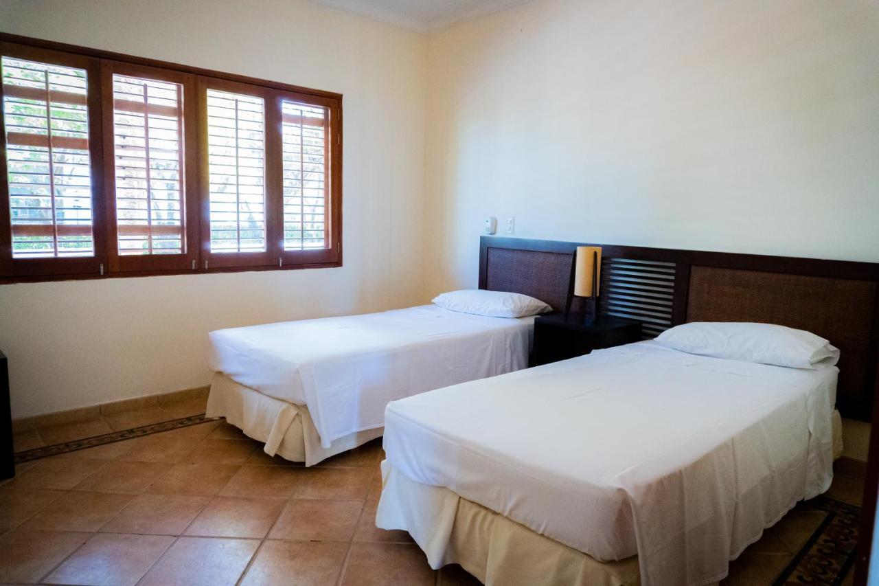 Hotel Penon Suites Girardot Kültér fotó