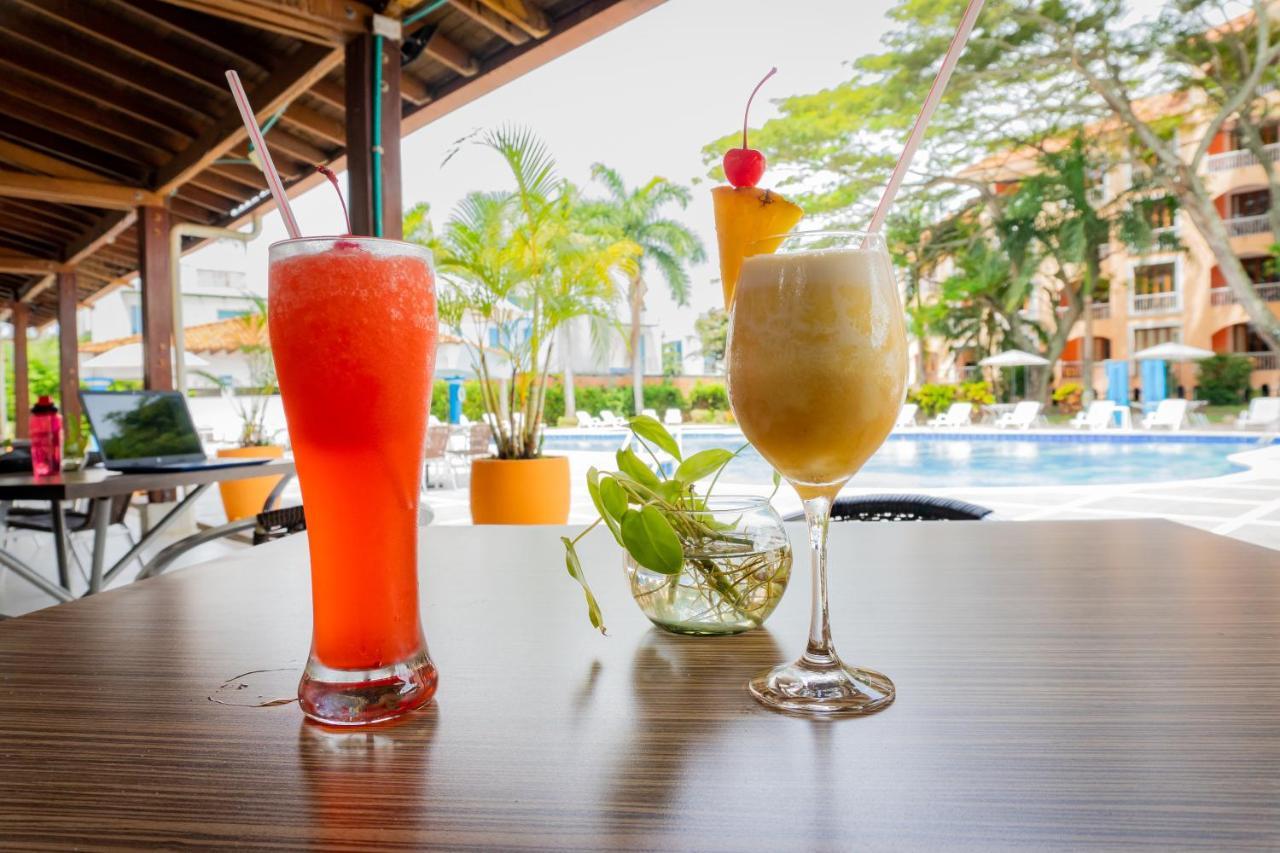 Hotel Penon Suites Girardot Kültér fotó