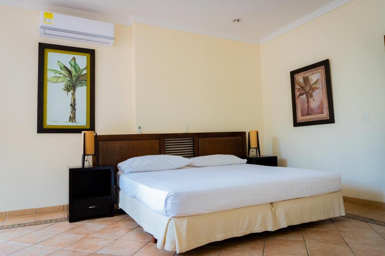 Hotel Penon Suites Girardot Kültér fotó