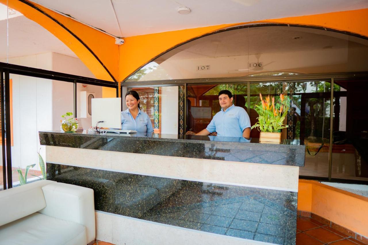Hotel Penon Suites Girardot Kültér fotó