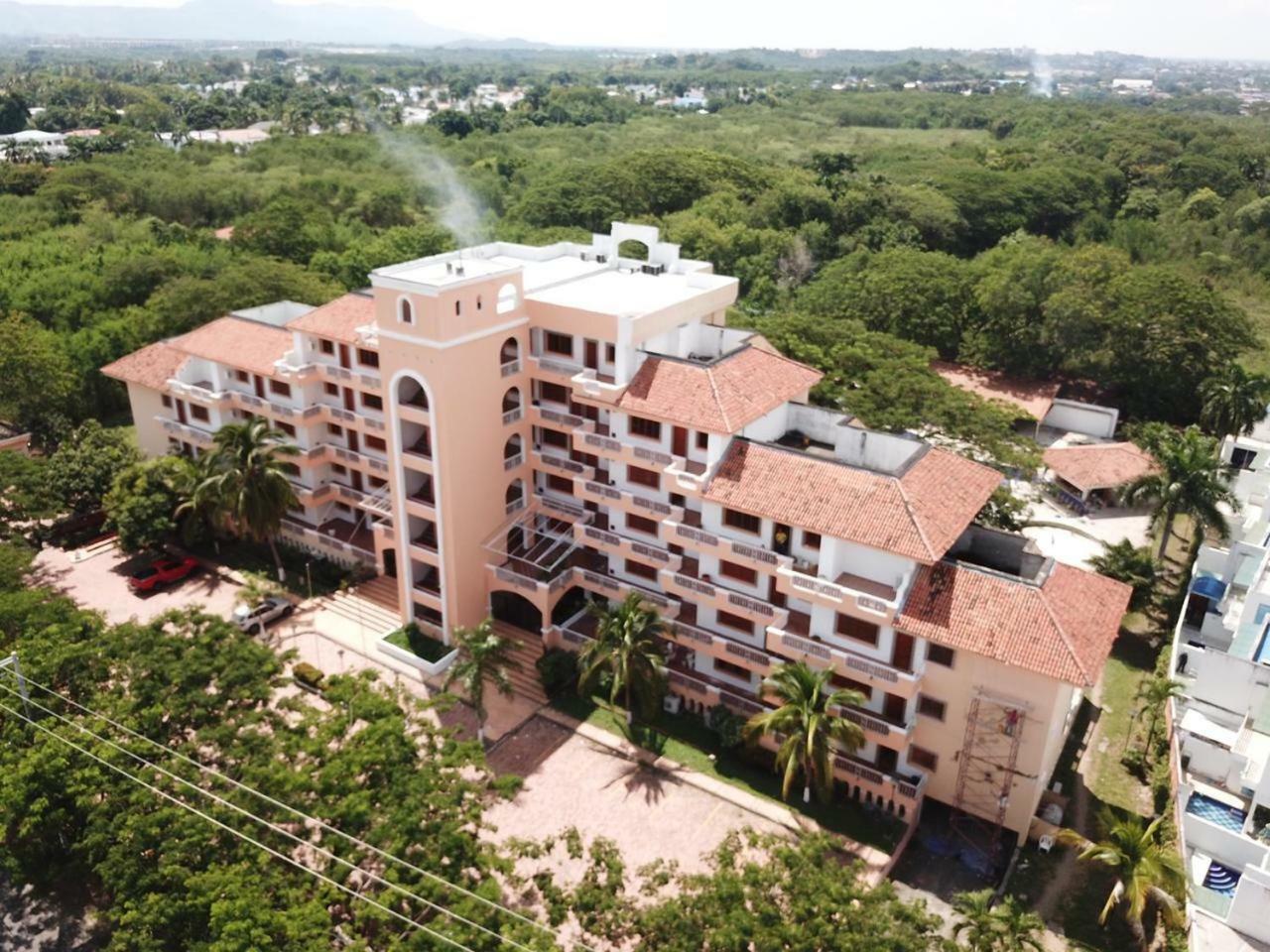 Hotel Penon Suites Girardot Kültér fotó