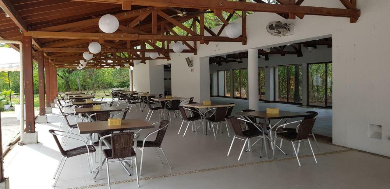 Hotel Penon Suites Girardot Kültér fotó