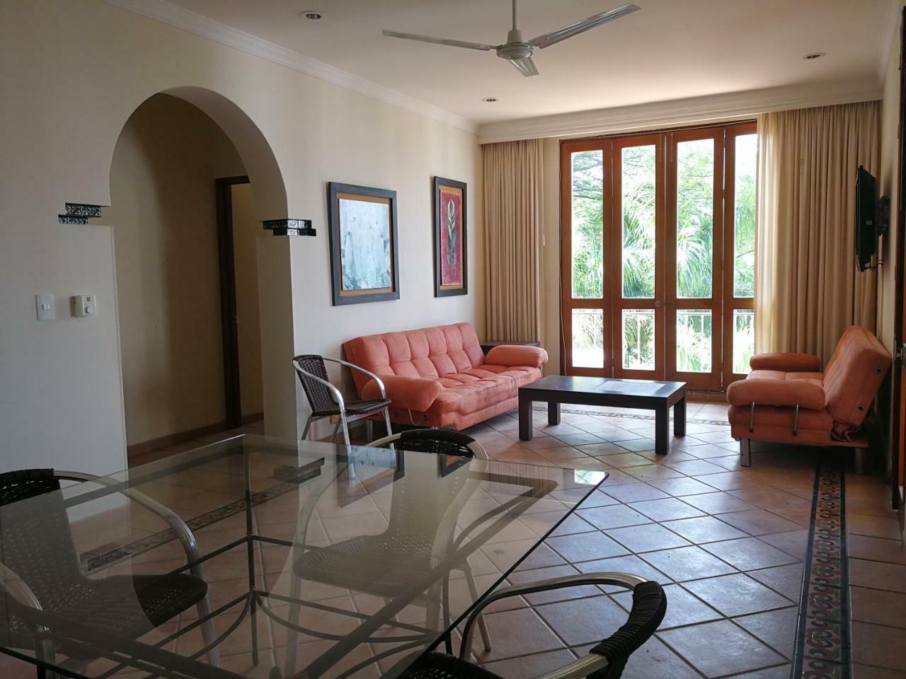 Hotel Penon Suites Girardot Kültér fotó