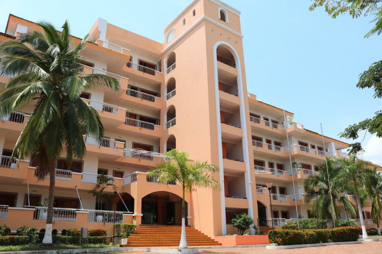Hotel Penon Suites Girardot Kültér fotó