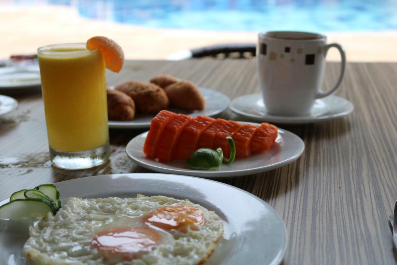 Hotel Penon Suites Girardot Kültér fotó