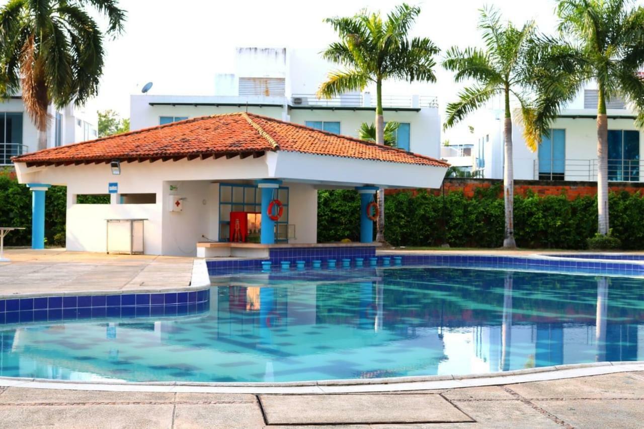 Hotel Penon Suites Girardot Kültér fotó